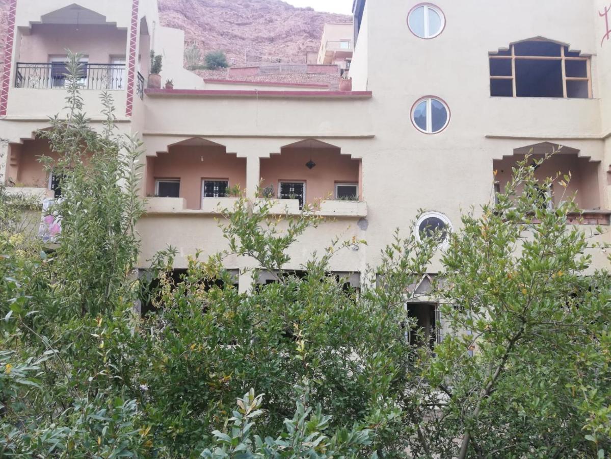Riad Lalla تنغير المظهر الخارجي الصورة