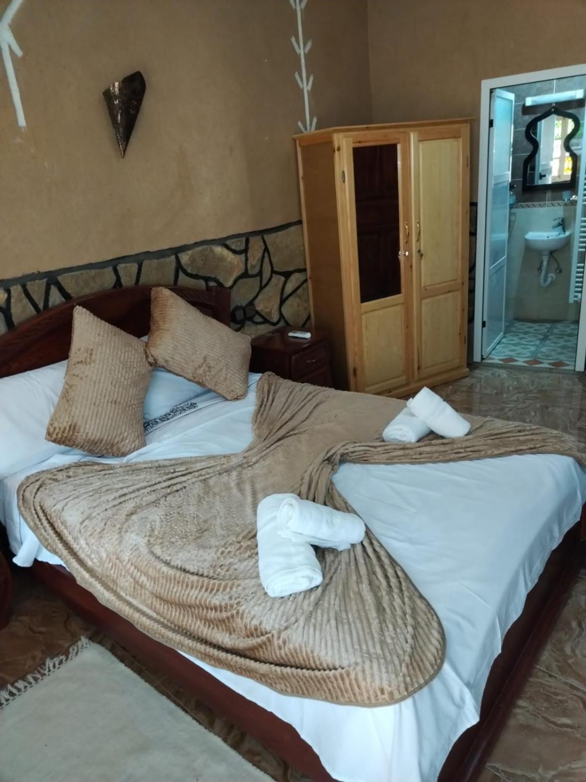 Riad Lalla تنغير المظهر الخارجي الصورة